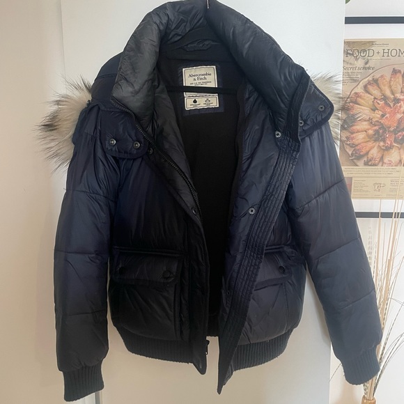 Abercrombie puffer jacket in Navy - Picture 3 of 4